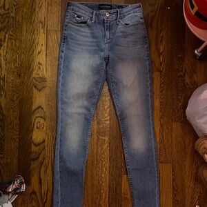 Lucky Brand Women's Light Blue Skinny Jeans